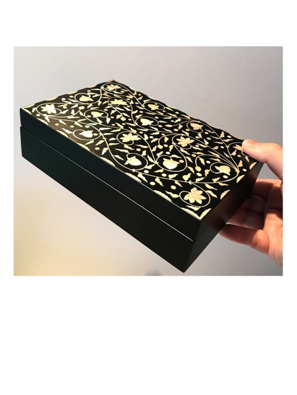 Luxury Mother of Pearl Lotus Black Lacquer Korean Jewelry Trinket Box